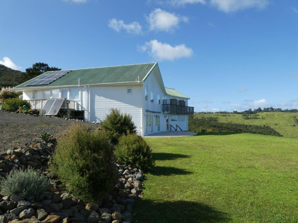 The Healthy Guesthouse Omapere Exterior photo